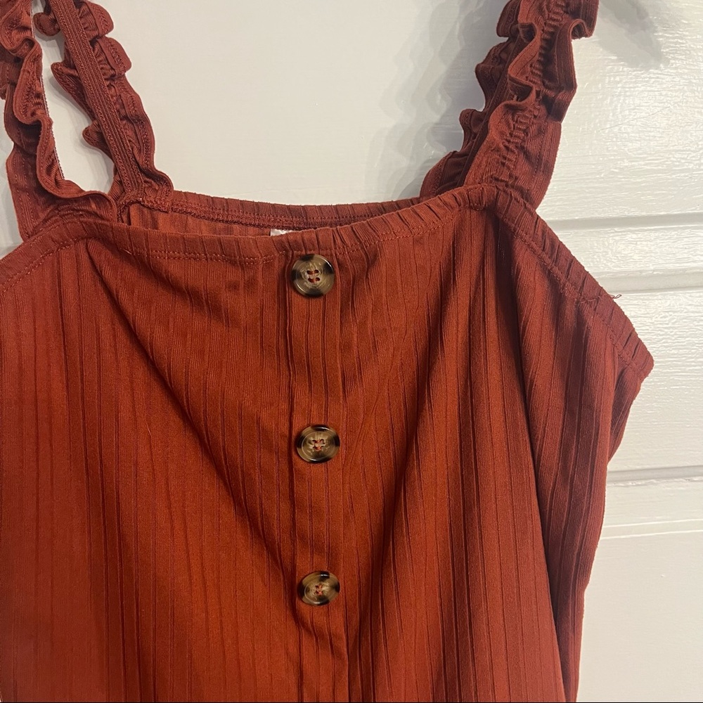 Rust Crop Tank Top - Picture 3 of 4